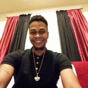 Meet your Posher, Lloyd